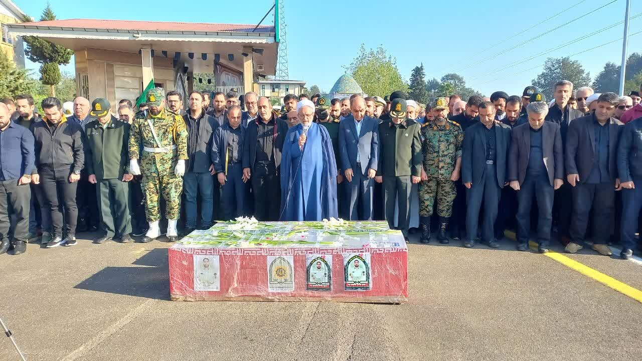 پرواز شهدای «مدافع وطن» روی بالهای شهر