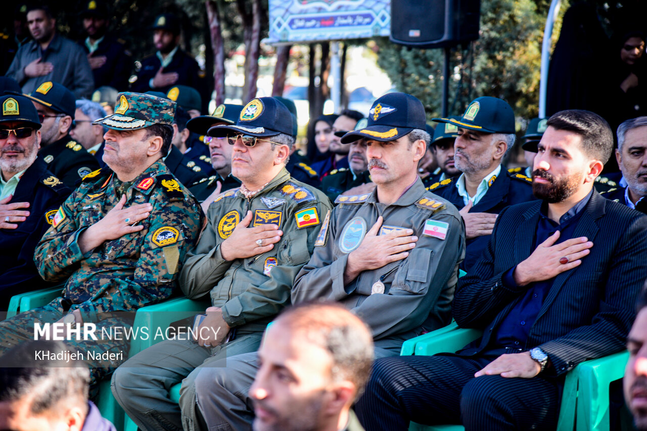 .تشييع جثامين شهداء الهجوم الارهابي علي دورية الشرطة بمدينة تفتان في مسقط رأسهم