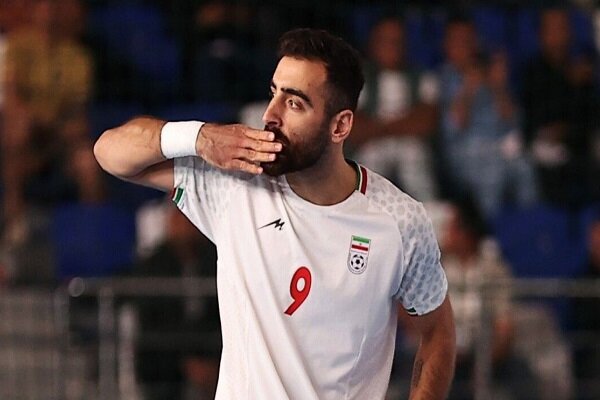 واکنش AFC به جایزه احمدعباسی/ ششمین ایرانی بر قله فوتسال آسیا واکنش AFC به جایزه احمدعباسی/ ششمین ایرانی بر قله فوتسال آسیا