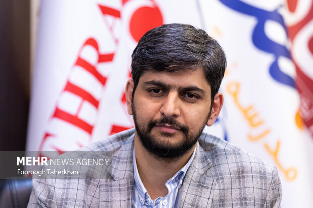 ضرورت هدایت هدفمند کالای فرهنگی نوجوانان توسط والدین ضرورت هدایت هدفمند کالای فرهنگی نوجوانان توسط والدین