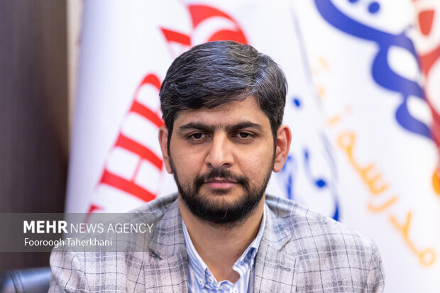 مصرف کالای فرهنگی تغذیه روانی نوجوانان است مصرف کالای فرهنگی تغذیه روانی نوجوانان است