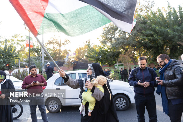 Iranian women gather in front of UK embassy