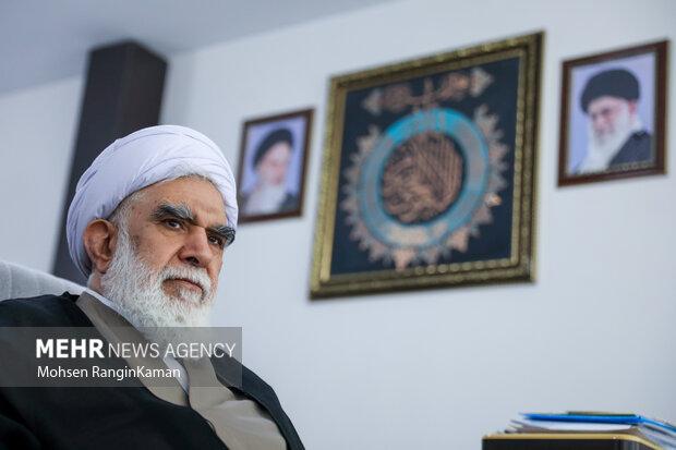 محور مقاومت با ترور فرماندهانش ذرهای عقبنشینی نمیکند