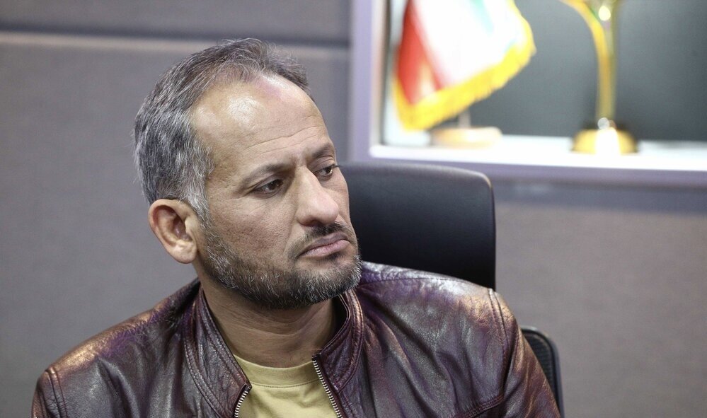 عارفنژاد یکی از رویشهای مهم شعر انقلاب است