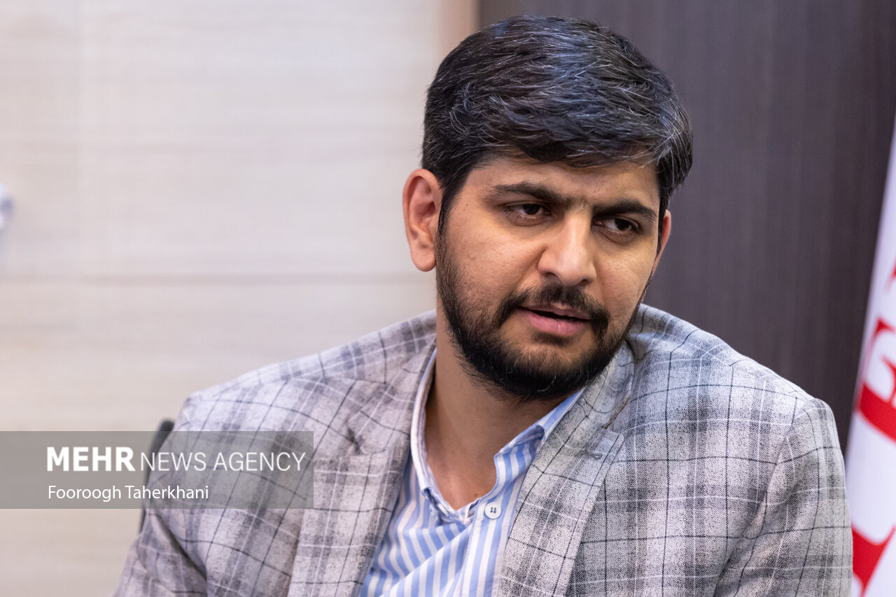 ضرورت هدایت هدفمند کالای فرهنگی نوجوانان توسط والدین ضرورت هدایت هدفمند مصرف کالای فرهنگی نوجوانان توسط والدین