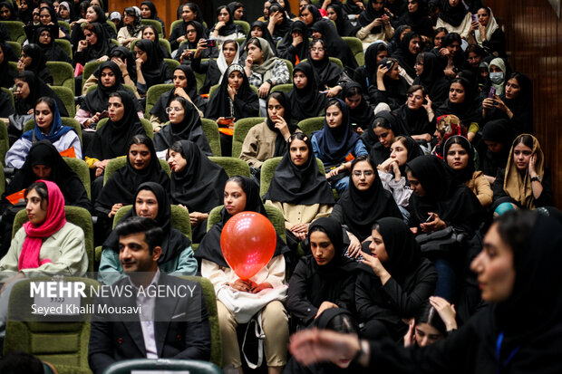 آیین نو دانشجویان ۱۴۰۳ دانشگاه شهید چمران اهواز