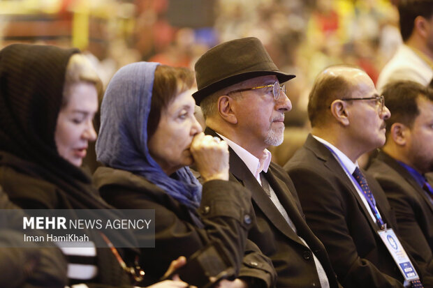 آیین افتتاحیه بیست و نهمین جشنواره بین المللی تئاتر کودک و نوجوان در همدان