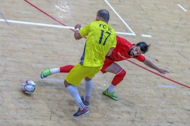 پرونده سومین دوره مسابقات فوتسال کارگری کشور در اراک بسته شد پرونده سومین دوره مسابقات فوتسال کارگری کشور در اراک بسته شد