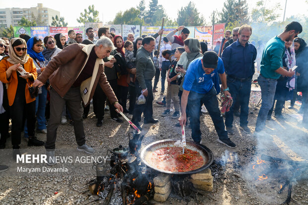 جشنواره املت و چای آتیشی در بجنورد