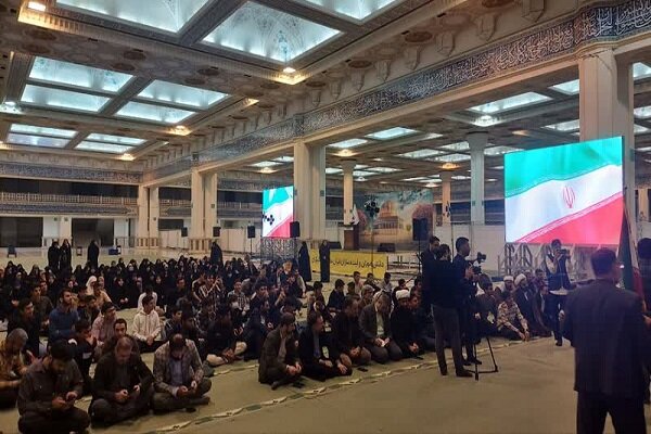 پرسش و پاسخ دانش آموزان با وزیر پیش از دیدار با رهبری پرسش و پاسخ دانش آموزان با وزیر پیش از دیدار با رهبری