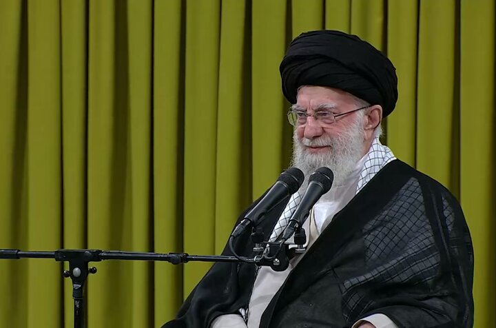 دعوت رهبر انقلاب به تحقیق و نوشتن درباره امام جواد، امام هادی و امام عسکری (ع)