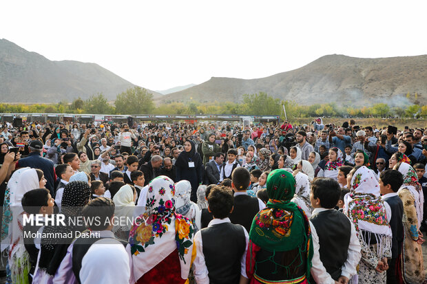 نخستین جشنواره انار روستای نمهیل خلخال