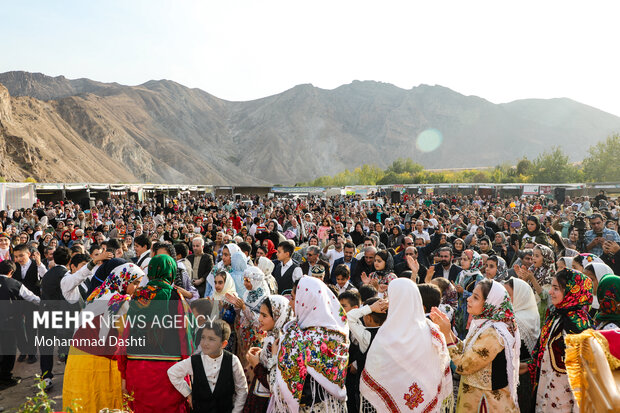 نخستین جشنواره انار روستای نمهیل خلخال