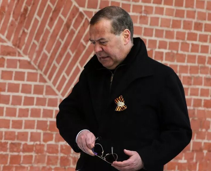 پاسخ دندانشکن مدودف به لفاظی گراهام درباره روسیه