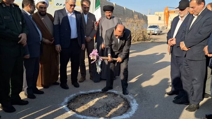 آئین آغاز عملیات اجرایی احداث هنرستان دخترانه ۱۲ کلاسه در گناوه