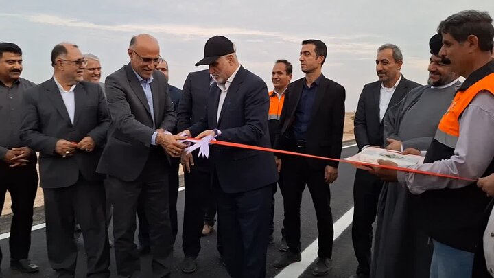 پروژههای راه روستایی در شهرستان گناوه افتتاح و اجرایی شد پروژههای راه روستایی در شهرستان گناوه افتتاح و اجرایی شد