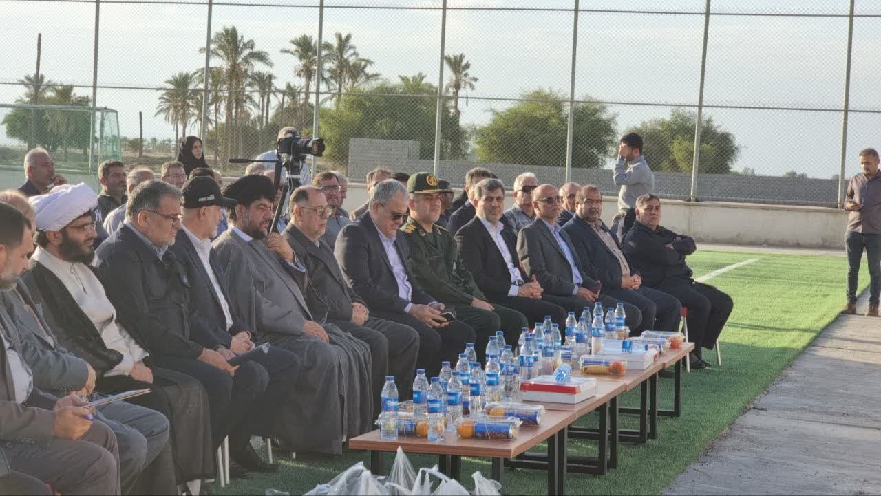 پروژههای راه روستایی در شهرستان گناوه افتتاح و اجرایی شد