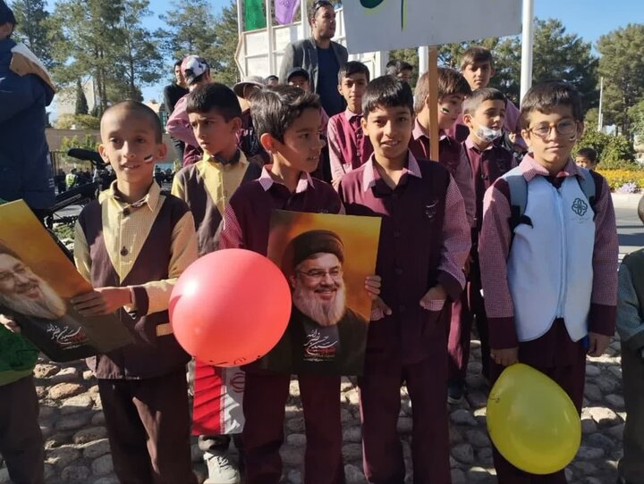 راهپیمایی ۱۳ آبان در خراسان جنوبی آغاز شد راهپیمایی ۱۳ آبان در خراسان جنوبی آغاز شد