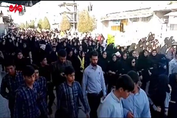 VIDEO: Aban 13th rally in Bushehr