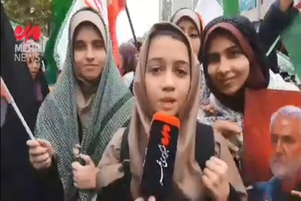 "يوم الطالب هو يوم مهم وحافل بالحماس، وقد حضرنا هنا لنكرم طريق الطلاب."