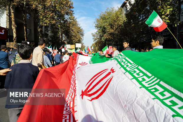 راهپیمایی یوم الله ۱۳ آبان در گرگان