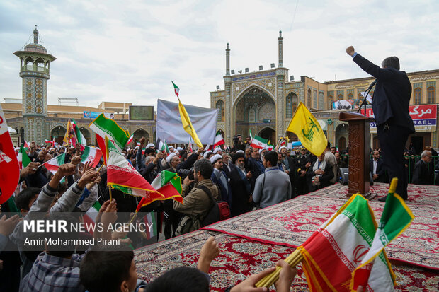 راهپیمایی یوم الله ۱۳ آبان در قم