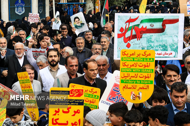 گیلان آماده خلق حماسه ای دیگر؛ مردم برای حضور در ۲۲ بهمن آمادهاند