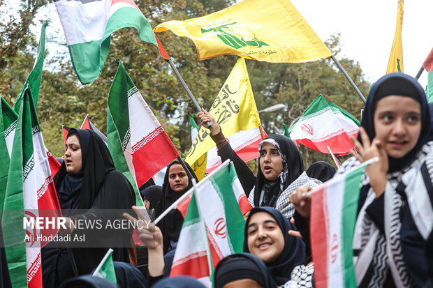 راهپیمایی یوم الله ۱۳ آبان در تهران _۳