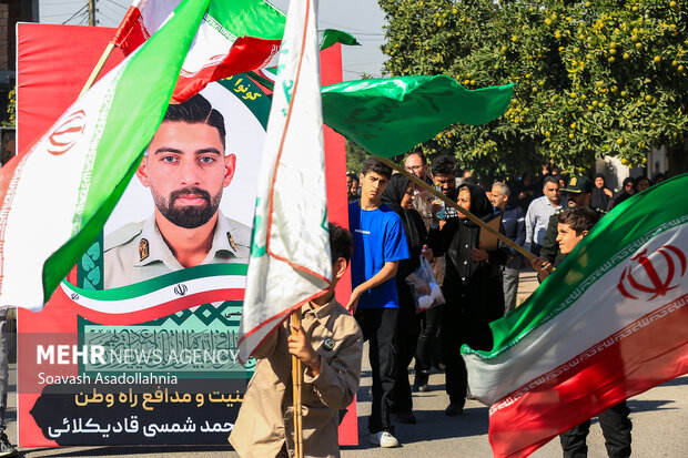 تشییع پیکر شهید «امیرمحمد شمسی» در قائمشهر