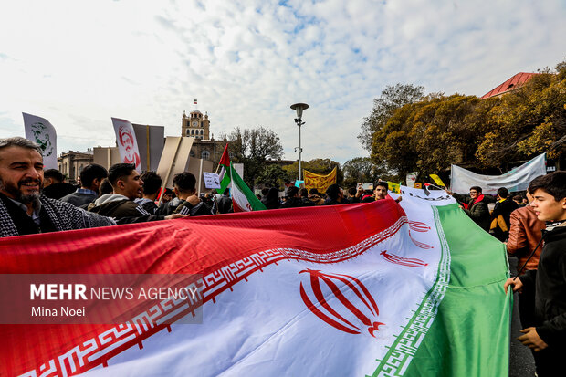 راهپیمایی ۱۳آبان در تبریز