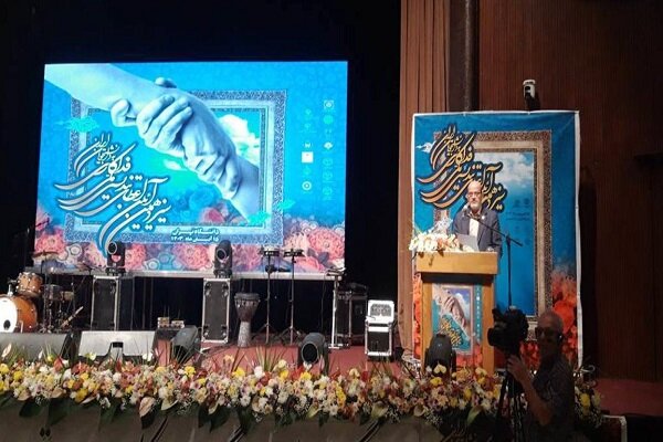 پیام رییس جمهور به آیین اعطای تندیس ملی فداکاری به دانشجویان