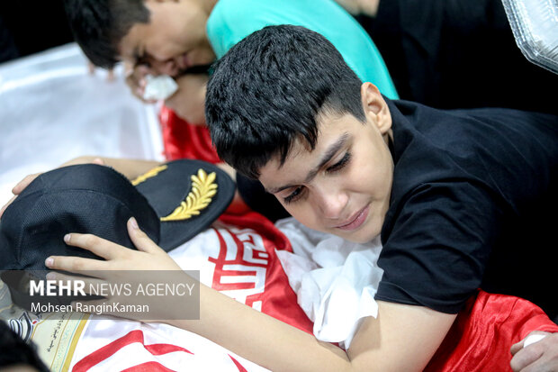 تشییع پیکر مطهر سرهنگ خلبان شهید «حامد جندقی» در پیشوا تشییع پیکر مطهر سرهنگ خلبان شهید «حامد جندقی» در پیشوا