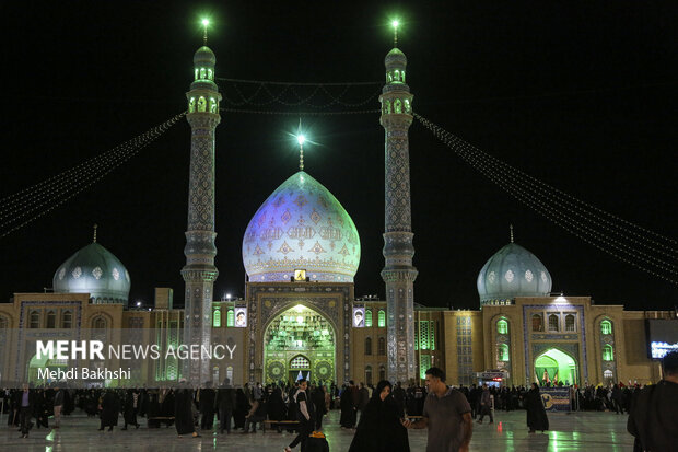 بزرگداشت چهلمین روز شهادت نصرالله در مسجد جمکران