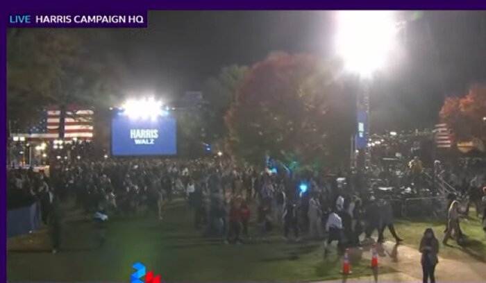 VIDEO: Crowds begin to leave Kamala Harris HQ