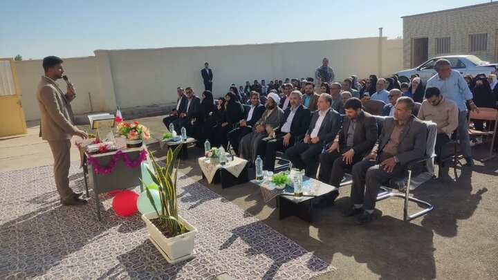 آغاز بهره برداری از مدرسه 3 کلاسه روستای درویش علی شهرستان هامون آغاز بهره برداری از مدرسه 3 کلاسه روستای درویش علی شهرستان هامون