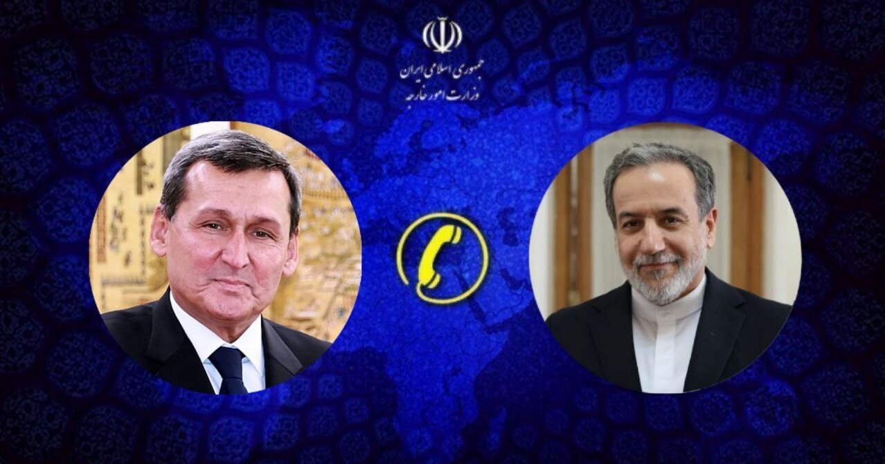Seyed Abbas Araghchi, Iran's Minister of Foreign Affairs, and Rashid Mardov, Turkmenistan's Minister of Foreign Affairs