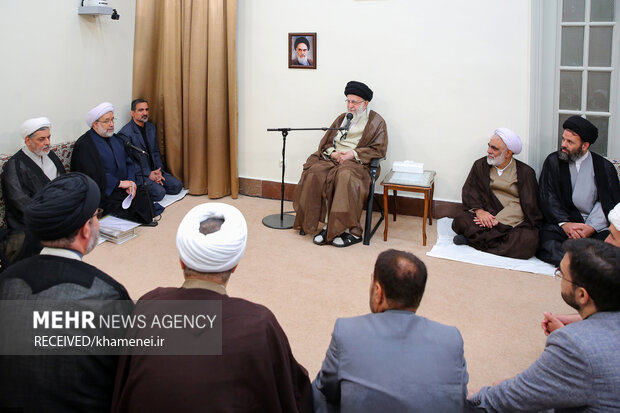 دیدار دست‌اندرکاران همایش بین‌المللی حضرت جعفربن‌ابی‌طالب (ع) با رهبر انقلاب