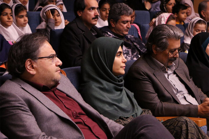 امیدوارم به جای من یک نوجوان از خواستههای خود حرف بزند