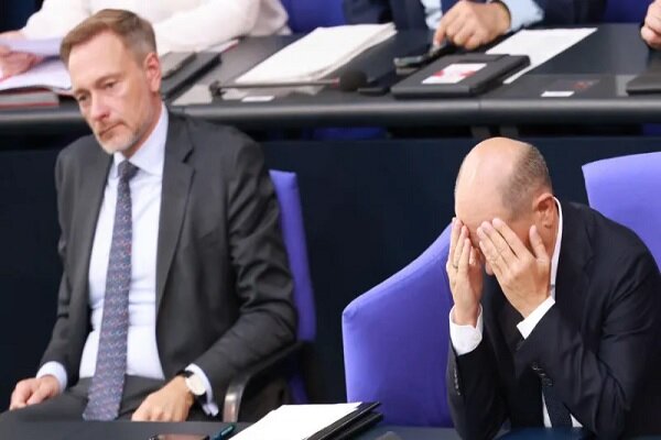 German coalition collapses after Scholz fires key minister