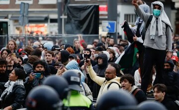 ۱۰ صهیونیست در درگیری با طرفداران تیم اروپائی زخمی شدند/ قطع تماس با ۳ شهرک‌نشین در هلند+ فیلم و عکس