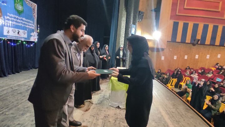 جشن میلاد حضرت زینب(س) در آستانه اشرفیه جشن میلاد حضرت زینب(س) در آستانه اشرفیه
