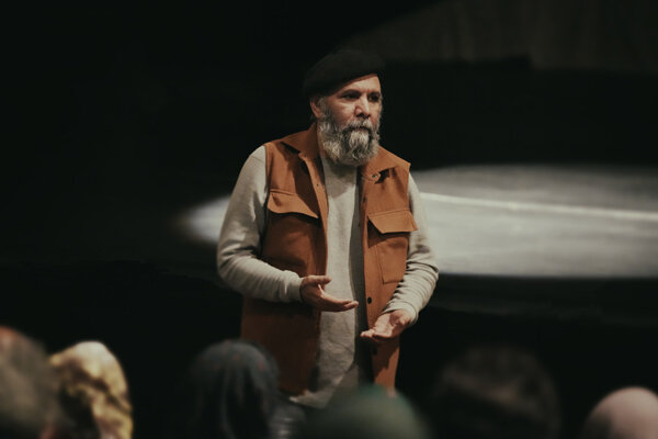 بازیگران ستاره بهانهگیر و پرهزینه شدهاند/ تئاتر در تصرف تجارت