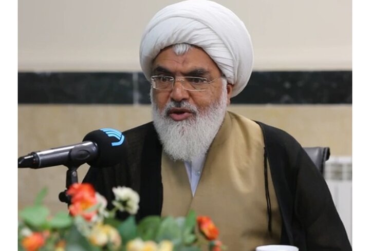 مسئولان به گونهای عمل کنند که کرامت قشر پرستار حفظ شود