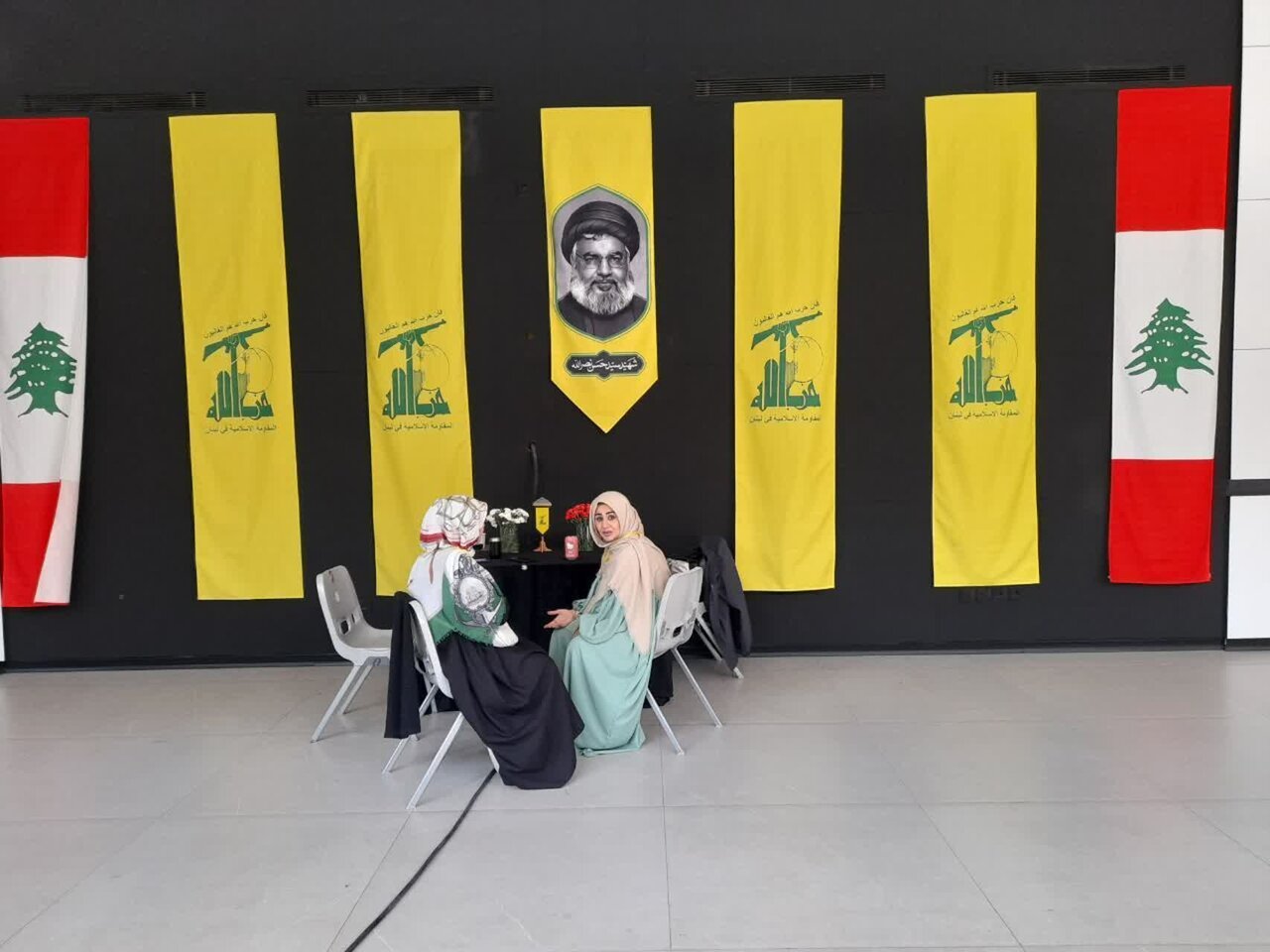 رویداد «پرچم بر زمین نمیافتد» برگزار میشود