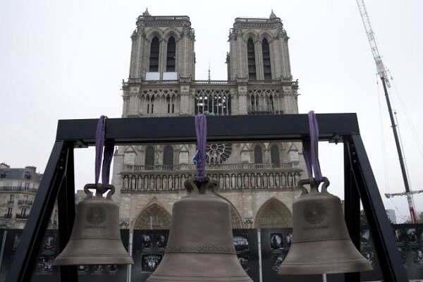 Notre Dame Katedrali'nde çanlar 5 yıl sonra ilk kez çaldı