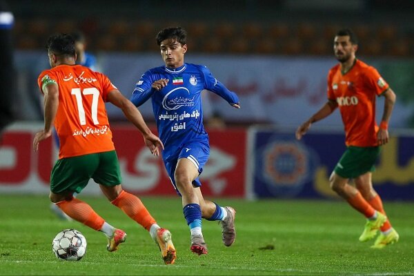 پیروزی نوبرانه آبیها برابر مس/ نوار شکستهای استقلال پاره شد! پیروزی نوبرانه آبیها برابر مس/ نوار شکستهای استقلال پاره شد!