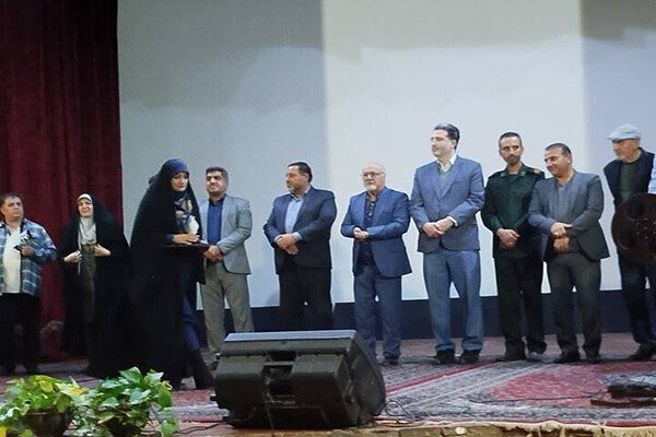 جوایزی که به «دآبر» و «من شهید حسین عباسی عاشق موج ها هستم» رسید