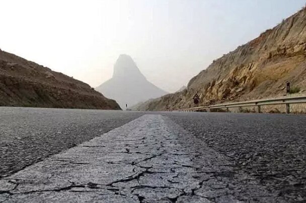 جاده «جم-سیراف» بوی مرگ میدهد/ مسیر پرخطر در انتظار توجه مسئولان