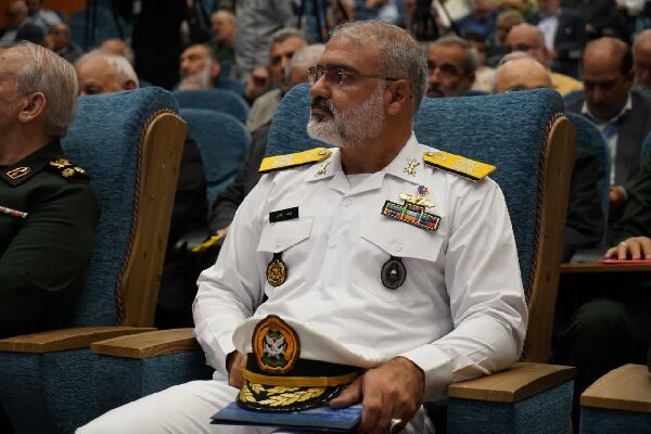 حرکت ناوگروه ٨۶ نماد فتح میدانهای ناممکن بود