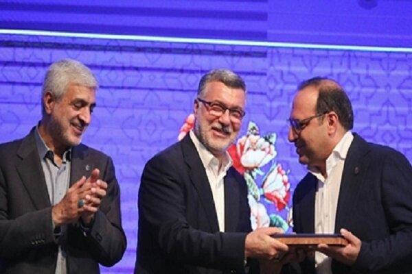 از وظایف روسای دانشگاهها احترام به نیروی انسانی است